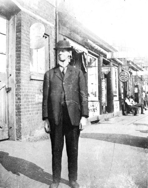 vine-st-gentleman